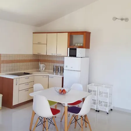 Mara Apartment